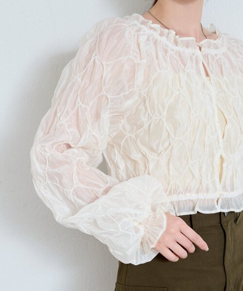 Kastane（カスタネ）の「【2WAY】フリルシャーリングブラウス（シャツ/ブラウス・レディース・ブラウン/アイボリー・FREE）」の13枚目の写真