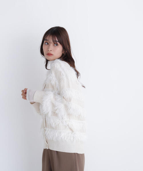 NATURAL BEAUTY BASIC(ナチュラルビューティーベーシック)の「◇フリンジボーダーカーディガン(カーディガン/ボレロ・レディース・オフホワイト/チャコールグレー・FREE)」の3枚目の写真