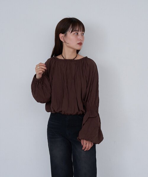 Kastane（カスタネ）の「B キャンディスリーブマルチウェイブラウス（シャツ/ブラウス・レディース・アイボリー/ブラウン/チャコールグレー・FREE）」の18枚目の写真