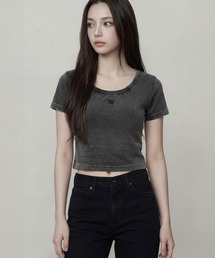 DURAS（デュラス）の「ロゴ刺繍クロップドTシャツ（Tシャツ/カットソー）」