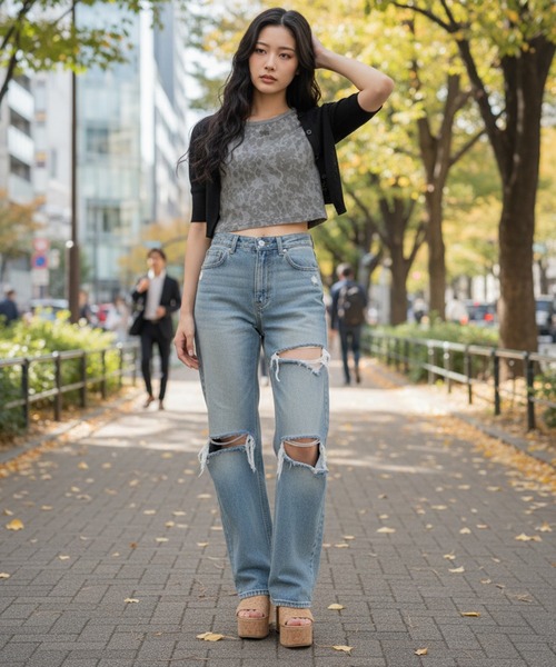 DURAS(デュラス)の「ロゴ刺繍クロップドTシャツ(Tシャツ/カットソー・レディース・レオパード/ピンク/ブラウン/ブラック・FREE)」の8枚目の写真