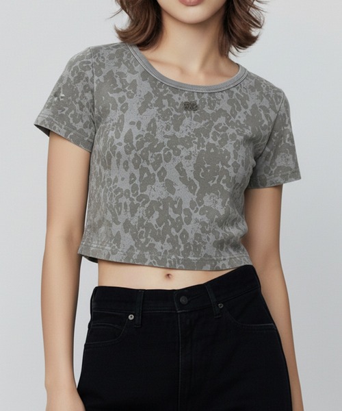 DURAS(デュラス)の「ロゴ刺繍クロップドTシャツ(Tシャツ/カットソー・レディース・レオパード/ピンク/ブラウン/ブラック・FREE)」の19枚目の写真