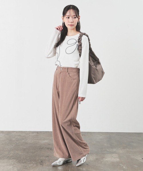 Honeys(ハニーズ)の「コード刺繍トップス(Tシャツ/カットソー・レディース・サックスブルー/アイボリー/グレー/ピンク/ブラック・LL/M/L)」の14枚目の写真