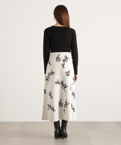 PROPORTION BODY DRESSING（プロポーションボディドレッシング）の「花柄ジャガードニットワンピース / 1215240108（ワンピース・レディース・ボルドー/ブルー/ブラック・MEDIUM/P/S）」の14枚目の写真