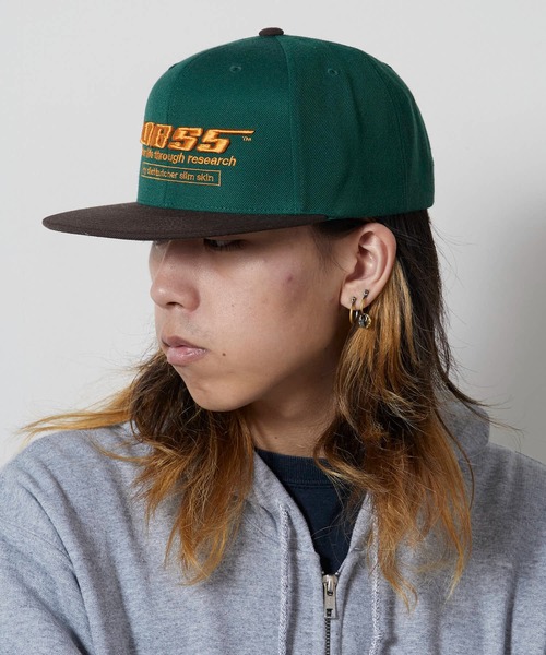 DIET BUTCHER（ダイエットブッチャー）の「DIET BUTCHER SLIM SKIN/ダイエットブッチャースリムスキン DBSS CAP 3Dロゴ フラットバイザー6パネルキャップ（キャップ・メンズ・キャメル/グリーン・FREE）」の16枚目の写真