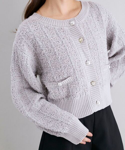 MAJESTIC LEGON（マジェスティックレゴン）の「アソートボタンツイードニットカーデ（カーディガン/ボレロ・レディース・グレー/ブラック/アイボリー/ピンクベージュ・MEDIUM）」の3枚目の写真