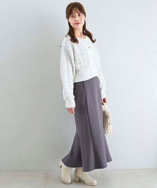 MAJESTIC LEGON（マジェスティックレゴン）の「アソートボタンツイードニットカーデ（カーディガン/ボレロ・レディース・グレー/ブラック/アイボリー/ピンクベージュ・MEDIUM）」の11枚目の写真