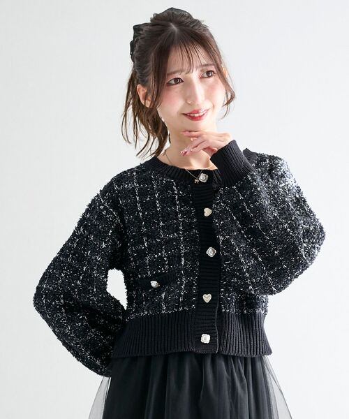 MAJESTIC LEGON（マジェスティックレゴン）の「アソートボタンツイードニットカーデ（カーディガン/ボレロ・レディース・グレー/ブラック/アイボリー/ピンクベージュ・MEDIUM）」の5枚目の写真