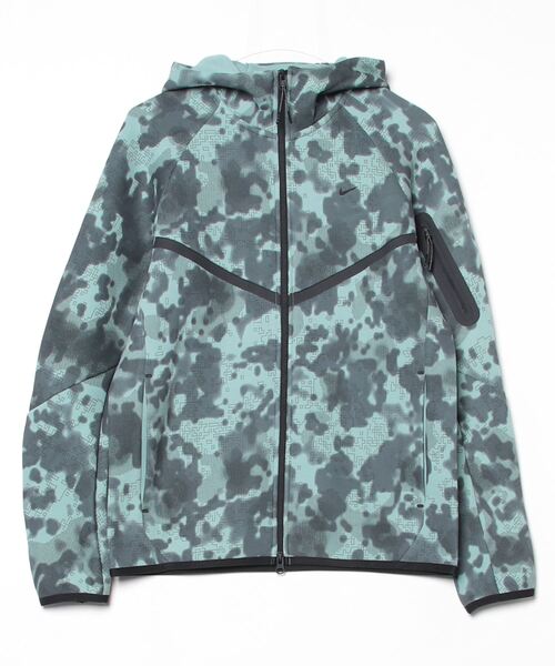 NIKE(ナイキ)の「NIKE/ナイキ M TECH FLC WR FZ JKT CAM(パーカー・メンズ・ブラック/カーキ・M/L/XL/S)」の8枚目の写真