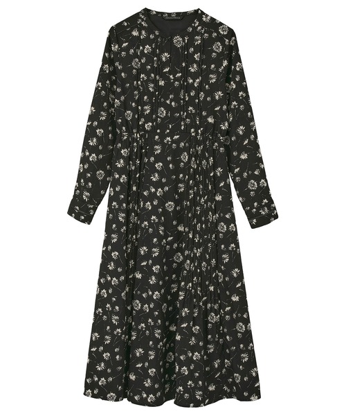 YECCA VECCA(イェッカヴェッカ)の「フラワー柄プリーツMIXワンピース(ワンピース・レディース・ベージュ/ブラック・FREE)」の19枚目の写真