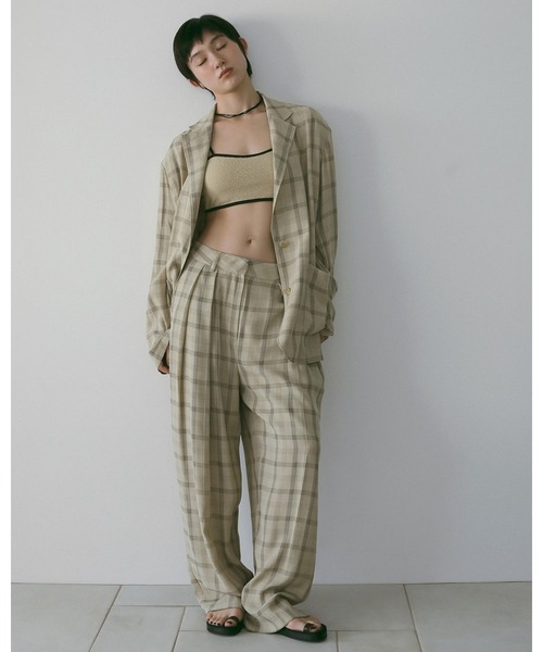 anuke（アンヌーク）の「Check Daubletuck Pants（その他パンツ・レディース・ブルー/クリーム・36inch/38inch）」の4枚目の写真