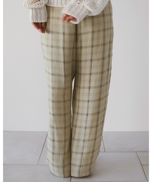 anuke（アンヌーク）の「Check Daubletuck Pants（その他パンツ・レディース・ブルー/クリーム・36inch/38inch）」の13枚目の写真