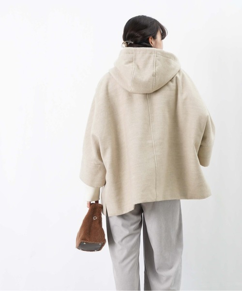 LUCA/LADY LUCK LUCA（ルカ/レディラックルカ）の「LC/LLL ポンチョダッフルコート（ダッフルコート・レディース・ベージュ/ブラック・FREE）」の17枚目の写真