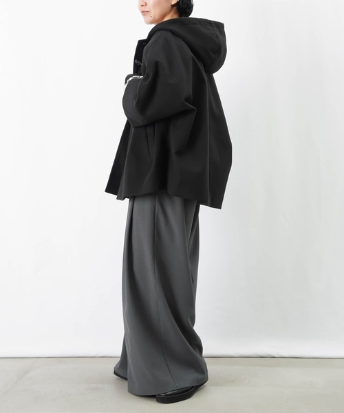 LUCA/LADY LUCK LUCA（ルカ/レディラックルカ）の「LC/LLL ポンチョダッフルコート（ダッフルコート・レディース・ベージュ/ブラック・FREE）」の11枚目の写真