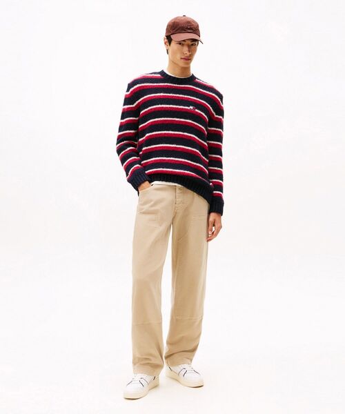 tommy jeans（トミー ジーンズ）の「レギュラーブラッシュドボーダーバッジセーター（ニット/セーター・メンズ・ローズ・LARGE/MEDIUM/X-LARGE/SMALL）」の3枚目の写真