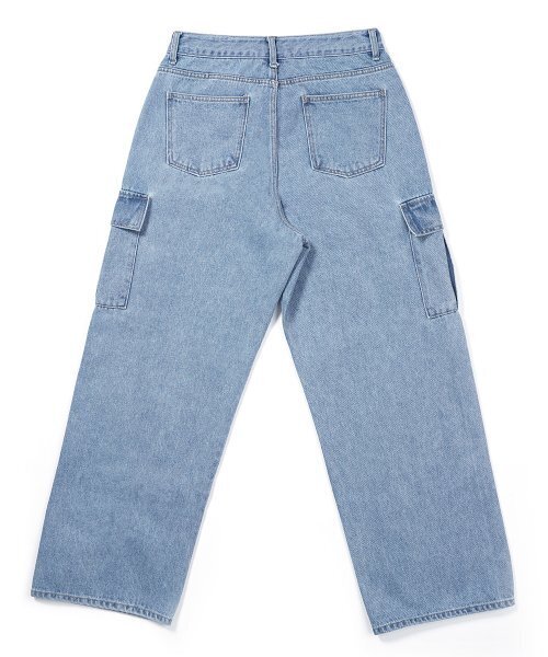 GAKKAI UNIONS（ガッカイユニオンズ）の「ワイドデニムカーゴパンツライトインディゴ（デニムパンツ・レディース・その他・MEDIUM/LARGE/SMALL）」の8枚目の写真
