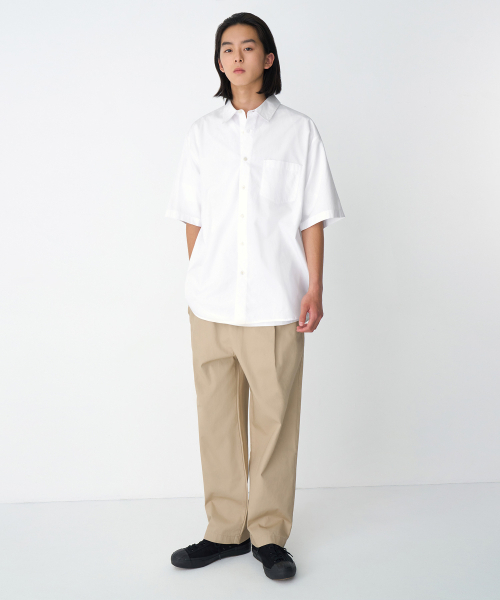 MUSINSA STANDARD（ムシンサスタンダード）の「コットンルーズテーパードバンディングパンツ[ベージュ]（その他パンツ・メンズ・その他・32/30/26/28/40/38/42/36/34）」の2枚目の写真