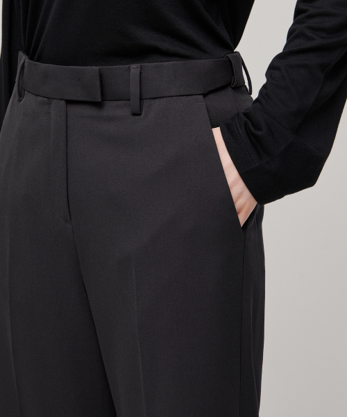 MUSINSA STANDARD WOMAN（ムシンサスタンダードウーマン）の「ウィメンズワイドヒドゥンバンディングスラックス[ダークグレー]（スラックス・レディース・その他・34/30/24/25/26/27/28/29/32/31）」の6枚目の写真