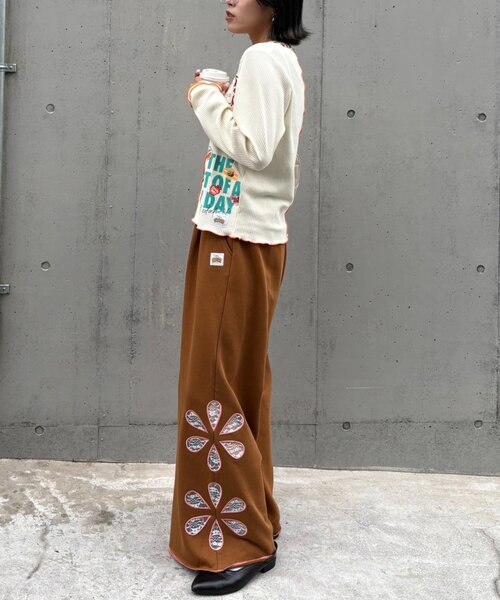 HELLO.SANFRANCISCO（ハローサンフランシスコ）の「★【HELLO.SANFRANCISCO/ハローサンフランシスコ】パッチワークプリントトップス（Tシャツ/カットソー・レディース・パープル/アイボリー/グレー・ONE SIZE）」の18枚目の写真