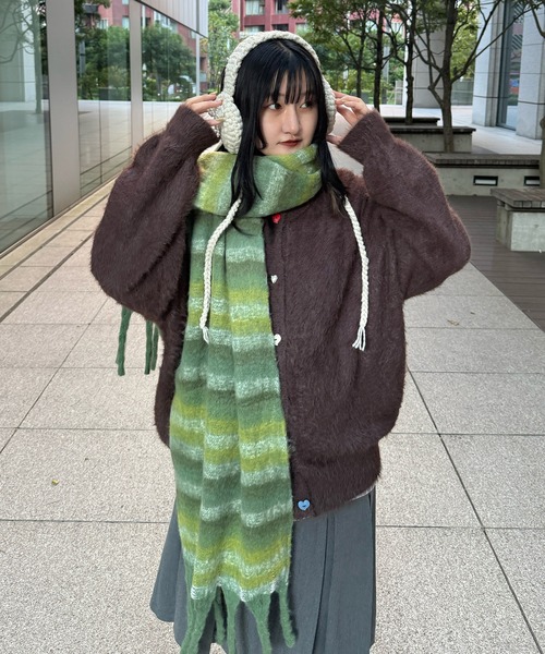kutir（クティール）の「kutirlune／ボーダーアソートフリンジボリュームマフラー（マフラー・レディース・ブラウン/グリーン・FREE）」の5枚目の写真