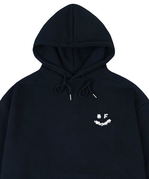GRAVER（グレーバー）の「[ユニセックス]スモール雲ドローイングスマイルフードパーカー_ネイビー（パーカー・レディース・ネイビー・SMALL/MEDIUM/LARGE/X-LARGE）」の2枚目の写真