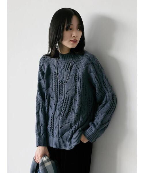 Samansa Mos2 blue（サマンサモスモスブルー）の「透かしケーブルニットプルオーバー（ニット/セーター・レディース・サックスブルー/オフホワイト/チャコールグレー・F）」の15枚目の写真