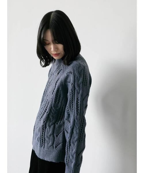 Samansa Mos2 blue（サマンサモスモスブルー）の「透かしケーブルニットプルオーバー（ニット/セーター・レディース・サックスブルー/オフホワイト/チャコールグレー・F）」の22枚目の写真