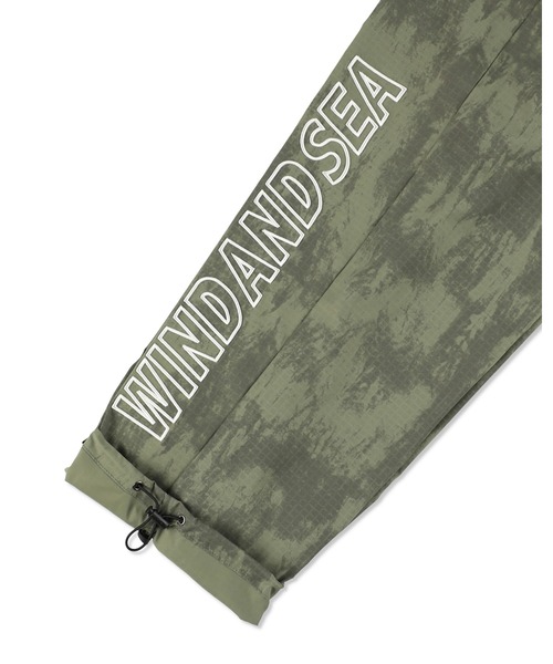 WIND AND SEA(ウィンダンシー)の「BIG LOGO TRACK PANTS(その他パンツ・メンズ・カーキ/ブラック/ブルーグレー/オレンジ・S/M/L/XL)」の13枚目の写真
