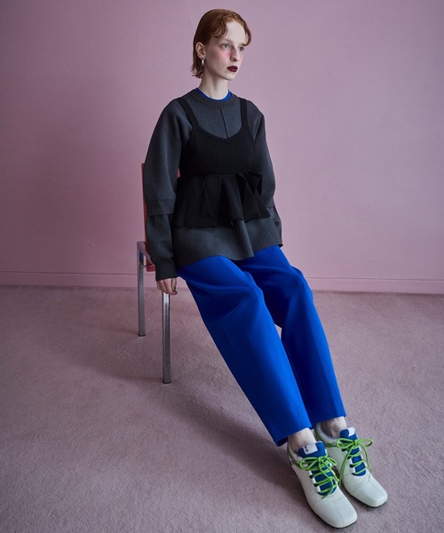 OMMO(オーエムエムオー)の「LAYERED FLARE KNIT TOP(ニット/セーター・レディース・グレー/カーキ/ブラック/ピンク・F)」の22枚目の写真