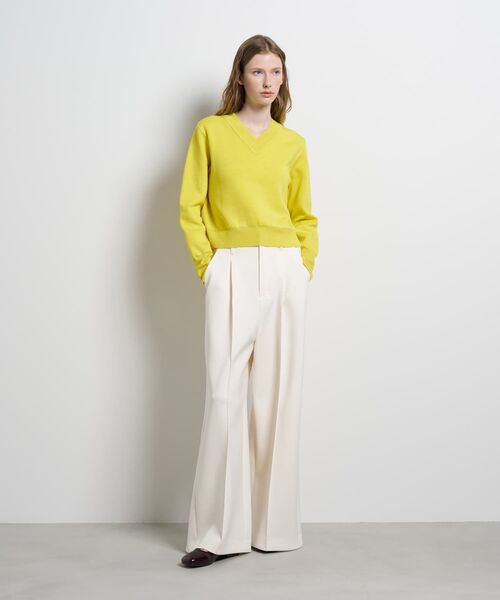 LANVIN en Bleu（ランバンオンブルー）の「ダブルフェイスVネックニット（ニット/セーター・レディース・イエロー/ブラック/オフホワイト・38）」の4枚目の写真