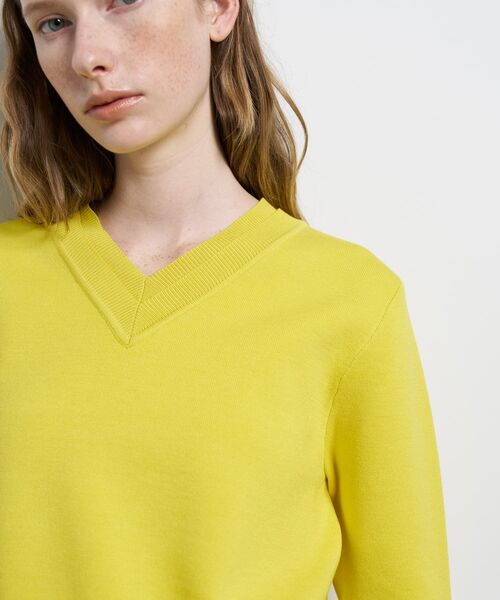LANVIN en Bleu（ランバンオンブルー）の「ダブルフェイスVネックニット（ニット/セーター・レディース・イエロー/ブラック/オフホワイト・38）」の10枚目の写真