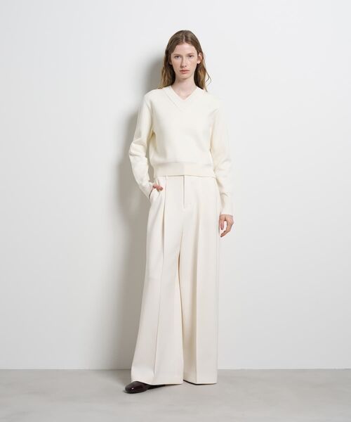 LANVIN en Bleu（ランバンオンブルー）の「ダブルフェイスVネックニット（ニット/セーター・レディース・イエロー/ブラック/オフホワイト・38）」の12枚目の写真