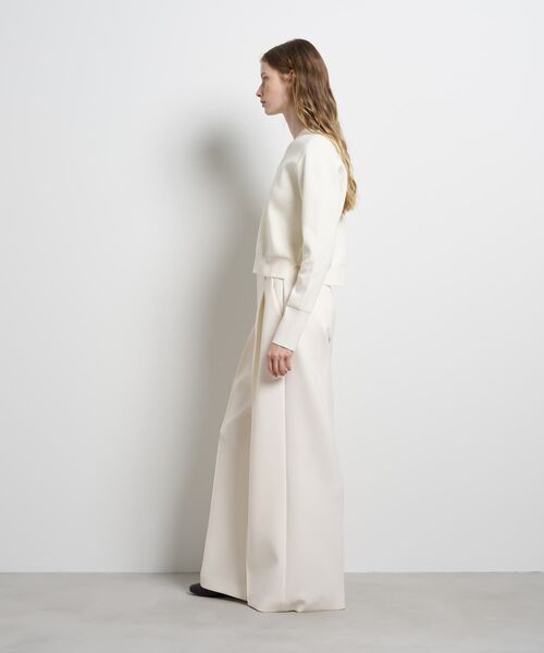 LANVIN en Bleu（ランバンオンブルー）の「ダブルフェイスVネックニット（ニット/セーター・レディース・イエロー/ブラック/オフホワイト・38）」の13枚目の写真
