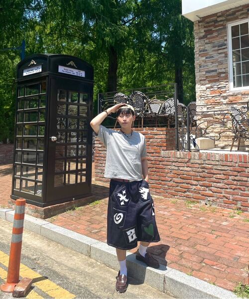C WEAR BY THE GENIUS(シーウェアバイザジーニアス)の「メンズクロップTシャツグレー(Tシャツ/カットソー・メンズ・その他・X-SMALL/SMALL/MEDIUM/LARGE/X-LARGE/XX-LARGE)」の4枚目の写真