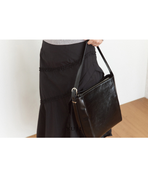 Yuje(ユジェ)の「EVE BAG(ショルダーバッグ・レディース・ブラック・FREE)」の15枚目の写真