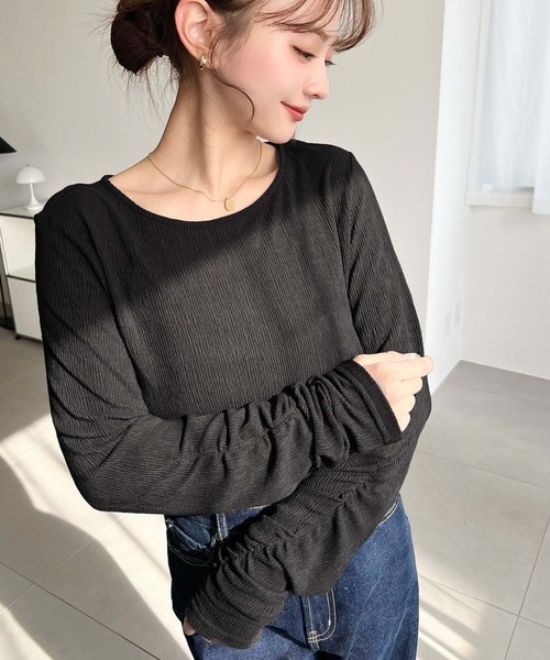 moment+（モーメントプラス）の「クルーネック袖ギャザー長袖シアークレープトップス（Tシャツ/カットソー・レディース・ブラック/ブラウン/アイボリー/杢グレー・M/L）」の17枚目の写真
