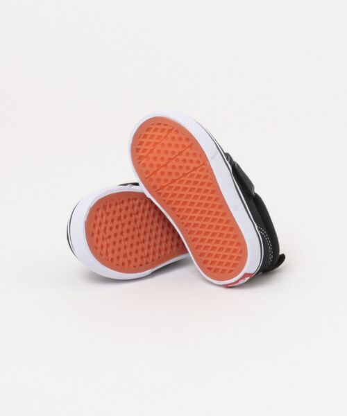 VANS（バンズ）の「VANS ヴァンズ 12-165(H) SLIP ON スリッポン V98TDL BLACK（スニーカー・キッズ・ブラック・12/12.5/13/13.5/14/14.5/15 /15.5/16/16.5）」の3枚目の写真