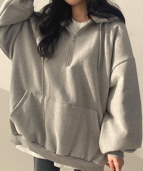 Flugge(フラッジー)の「オーバーサイズハーフジップフーディー(パーカー・レディース・ブラウン/グレー・LARGE/MEDIUM)」の6枚目の写真