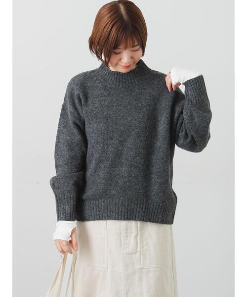 Lugnoncure(ルノンキュール)の「ウール混ふわふわハイネックニット(ニット/セーター・レディース・チャコールグレー/ピンク/ミント/パープル/ベージュ・F)」の11枚目の写真