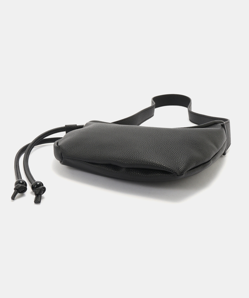 B.C STOCK（ベーセーストック）の「ムーンショルダー（ショルダーバッグ・レディース・ホワイト/ブラック・FREE）」の9枚目の写真