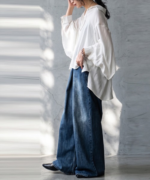 antiqua(アンティカ)の「ボリューム袖 シャツ(シャツ/ブラウス・レディース・ホワイト/ブラック・ONESIZE)」の6枚目の写真