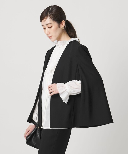 UNITED ARROWS（ユナイテッドアローズ）の「ケープ ノーカラージャケット（ノーカラージャケット・レディース・ネイビー/ブラック・36/38）」の2枚目の写真