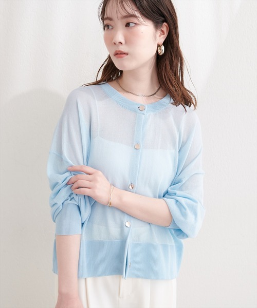 natural couture(ナチュラルクチュール)の「【sherbet line】接触冷感金釦シアーカーデ(カーディガン/ボレロ・レディース・グレイッシュベージュ/ブラック/アイボリー/サックスブルー/ミント/レッド・FREE)」の11枚目の写真