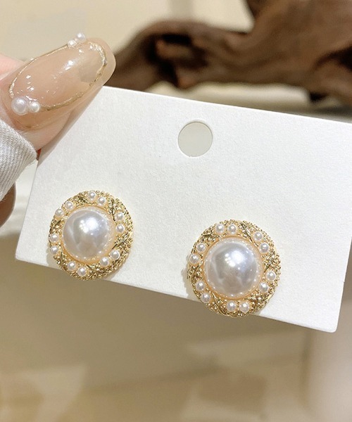 shoppinggo(ショッピングゴー)の「ピアス パール スタッドピアス パールピアス(ピアス(両耳用)・レディース・ゴールド・FREE)」の1枚目の写真