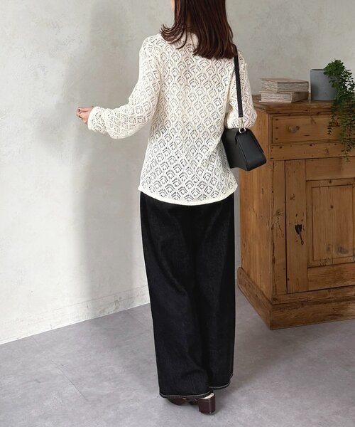 Thevon(ゼボン)の「透かし編み襟付きカーディガン(カーディガン/ボレロ・レディース・アイボリー/ブラック/ブルー・FREE)」の20枚目の写真