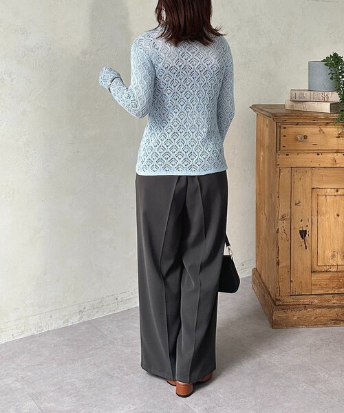 Thevon(ゼボン)の「透かし編み襟付きカーディガン(カーディガン/ボレロ・レディース・アイボリー/ブラック/ブルー・FREE)」の5枚目の写真