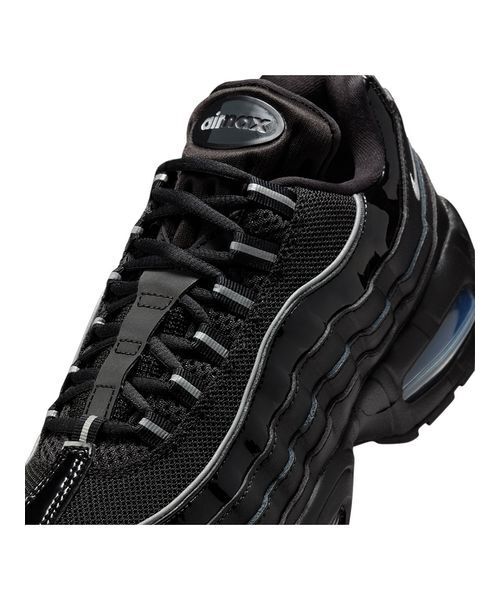 NIKE(ナイキ)の「【NIKE】AIR MAX 95 BB(スニーカー・レディース・ブラック・25/23/23.5/24/24.5/25.5)」の2枚目の写真