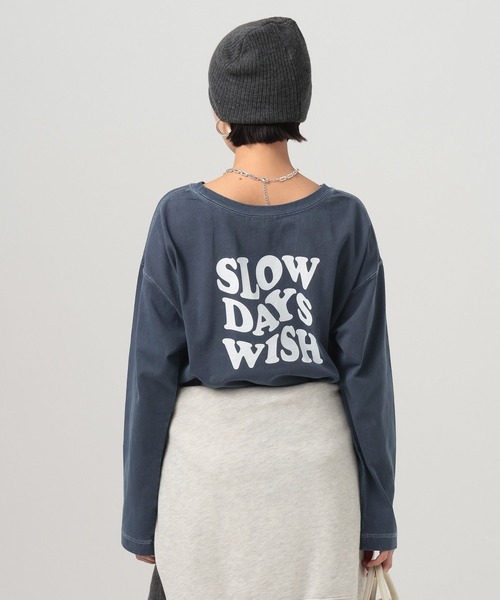 BAYFLOW（ベイフロー）の「[ヴィンテージ感のある風合い]ピグメントロゴロンT（Tシャツ/カットソー・レディース・オフホワイト/レッド/ネイビー/ベージュ/チャコール/ライトブルー・MEDIUM/SMALL）」の9枚目の写真