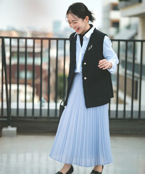 COHINA（コヒナ）の「エアリーミックスプリーツスカート 【低身長・小柄女性】（スカート・レディース・ホワイト/ブルー・REGULAR/SHORT）」の13枚目の写真