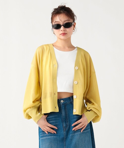 BEAMS HEART(ビームスハート)の「【7/16値下げ】シアー Vネック ニットカーディガン(ニット/セーター・レディース・イエロー/グリーン/ベージュ/ブラック・FREE)」の2枚目の写真
